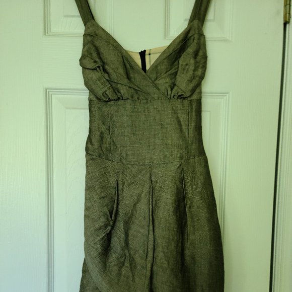 Tulip skirt linen dress with fitted bodice & tie - Picture 2 of 10